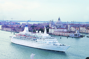 Mv Discovery To Join Cruise & Maritime 