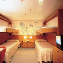2 or 4 Beds Inside