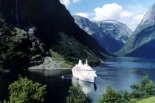 Voyages Of Discovery mv Discovery images